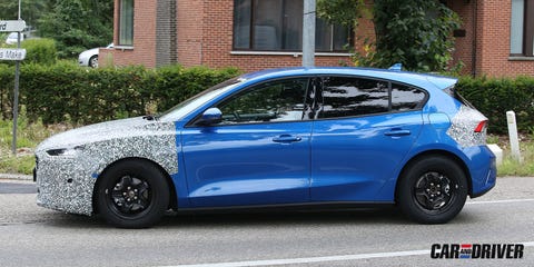 ford-focus-2022-3-1630321896.jpg