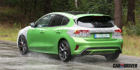 ford-focus-st-2022-3-1630397732.jpg