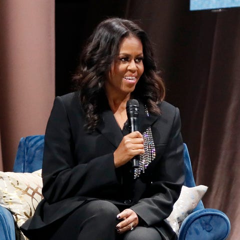 Michelle Obama Discusses Her New Book Becoming With Moderator Valerie Jarrett Michelle Obama Discusses Her New Book Becoming With Moderator Valerie Jarrett
