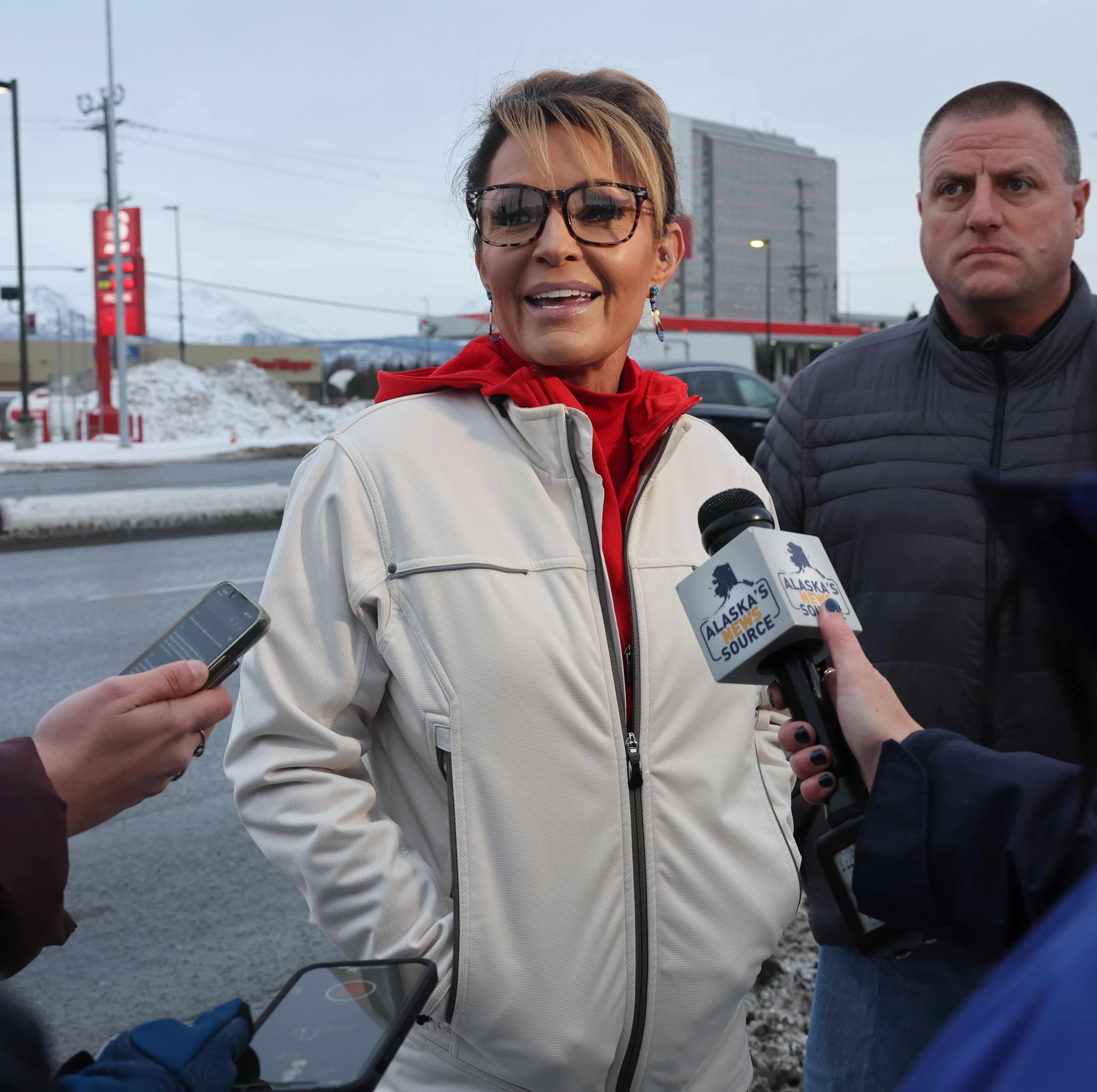 Sarah Palin Hoped to Keep Her Spotlight—and Overturn a Landmark SCOTUS Decision. She Got Neither.
