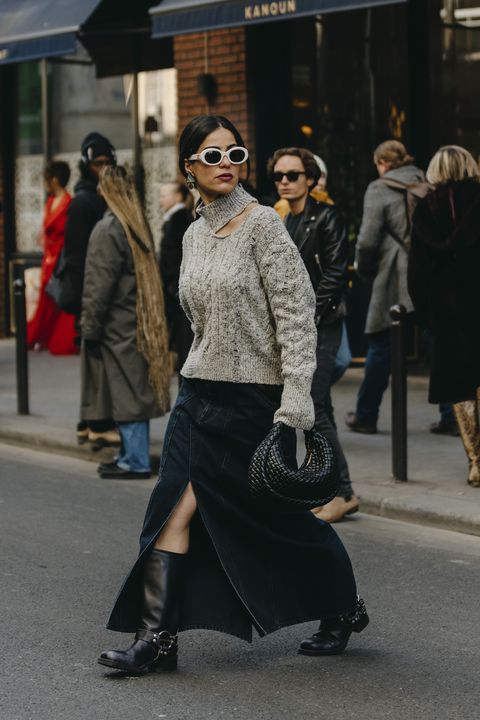 paris fashion week 2023 scopri i migliori look con gonne lunghe della settimana della moda di parigi cioè le longuette da avere
