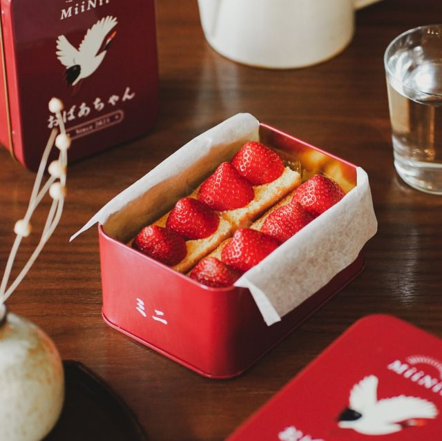 網購人氣日式甜點「耘菓」推薦！全台首創高顏值鐵盒蛋糕，草莓、麝香葡萄、蜜柑伯爵超好吃！