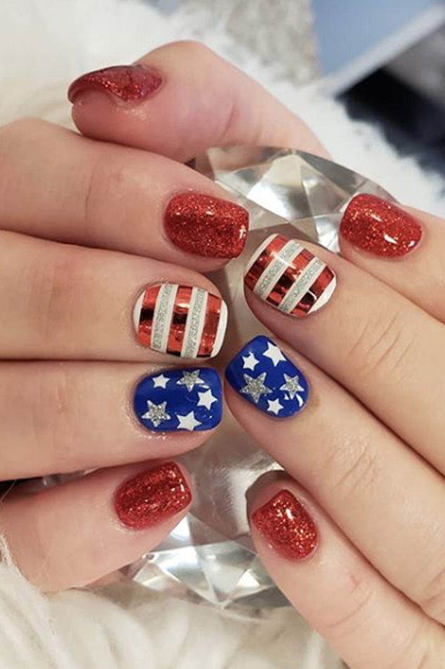 22 Best 4th of July Nail Art Designs - Cool Ideas for Patriotic Fourth ...
