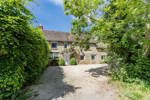 Charming Cottage For Sale in ﻿﻿Kidlington, Oxfordshire