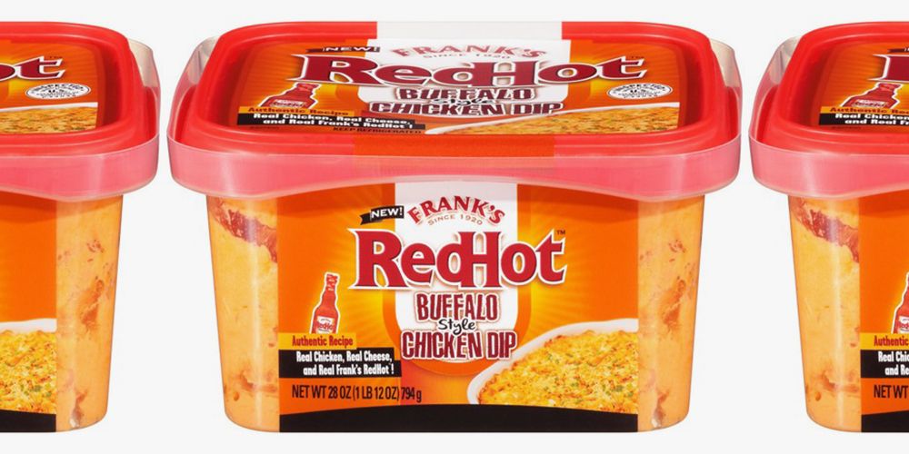 vare efterligne Ved lov You Can Get a Giant Tub of Frank's RedHot Buffalo-Style Chicken Dip That's  Ready to Eat