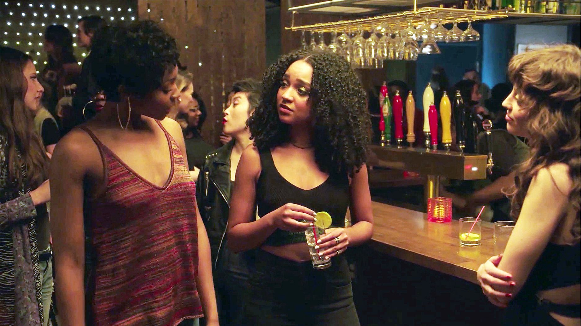 Lesbian Bars Feature In Many Women Centric Tv Shows But Are Missing 6926