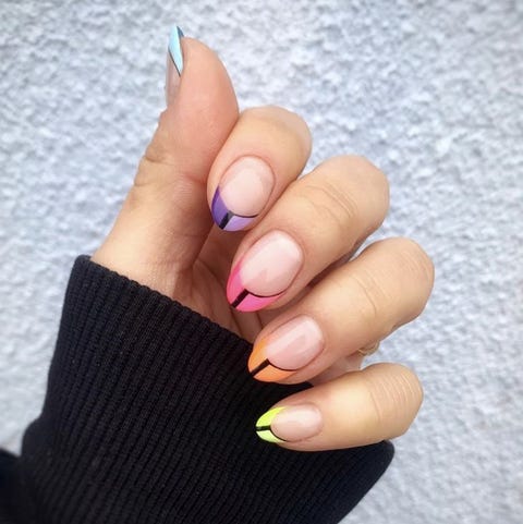 フレンチネイルはカラフルに 春を呼びこむフレンチネイルデザイン29 ビューティ Elle エル デジタル フレンチネイルはカラフルに 春を呼びこむフレンチネイルデザイン29 ビューティ Elle エル デジタル