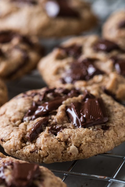 Freshly Baked Vegan Oatmeal Chocolate Chunk Cookies on Cooling Rack Freshly Baked Vegan Oatmeal Chocolate Chunk Cookies on Cooling Rack