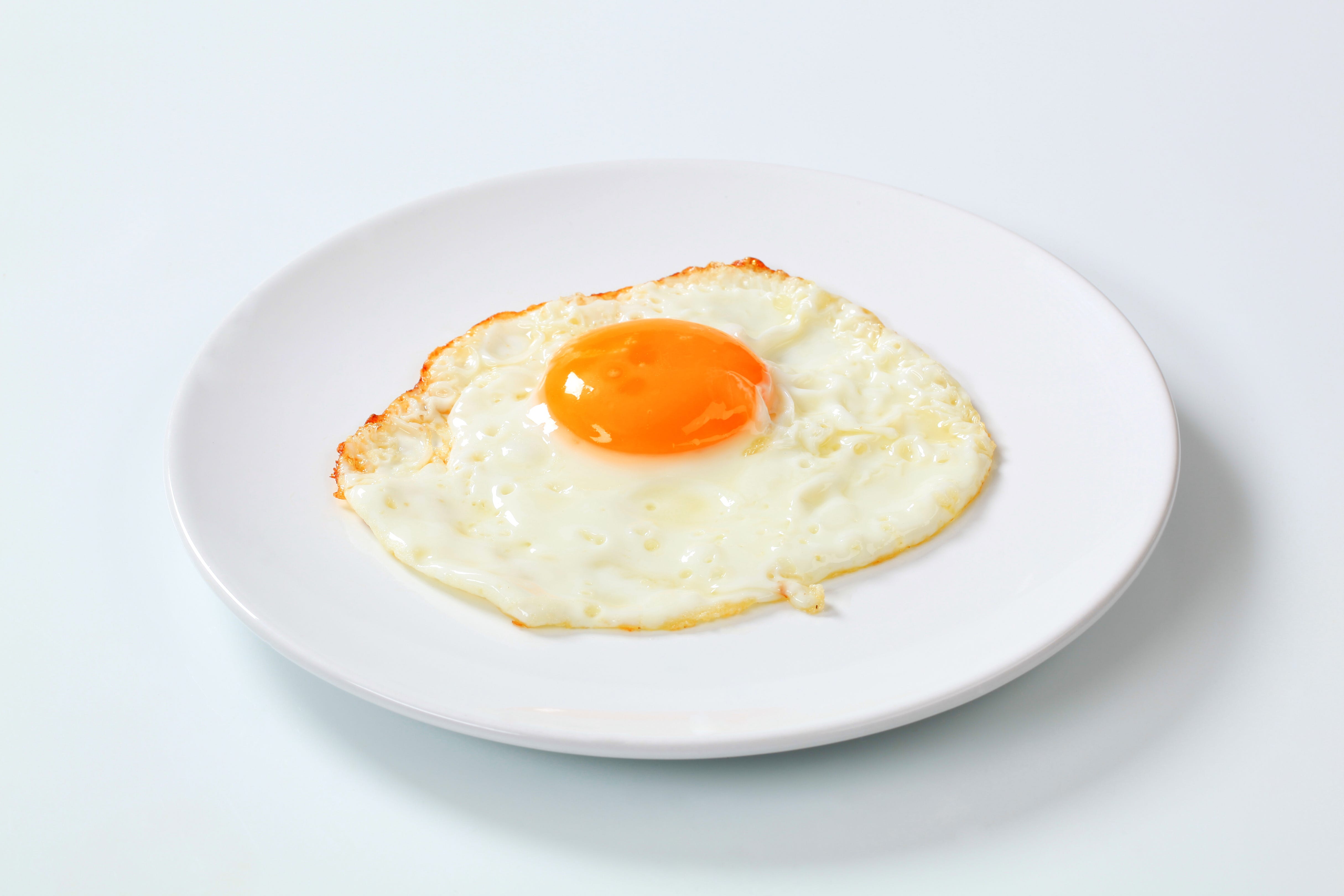 Is It Healthy To Eat Eggs Every Day?