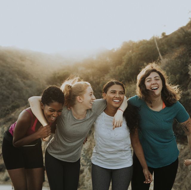 Friends hiking through the hills of Los Angeles