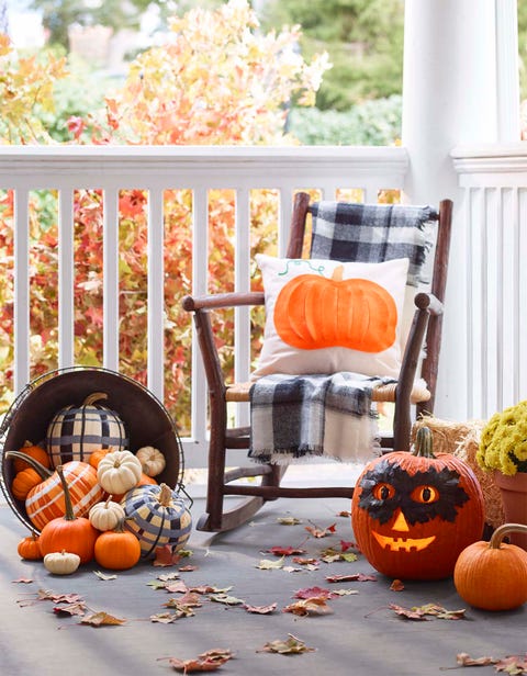 40 Cheap Halloween Party Ideas for Adults — DIY Halloween Party Decor