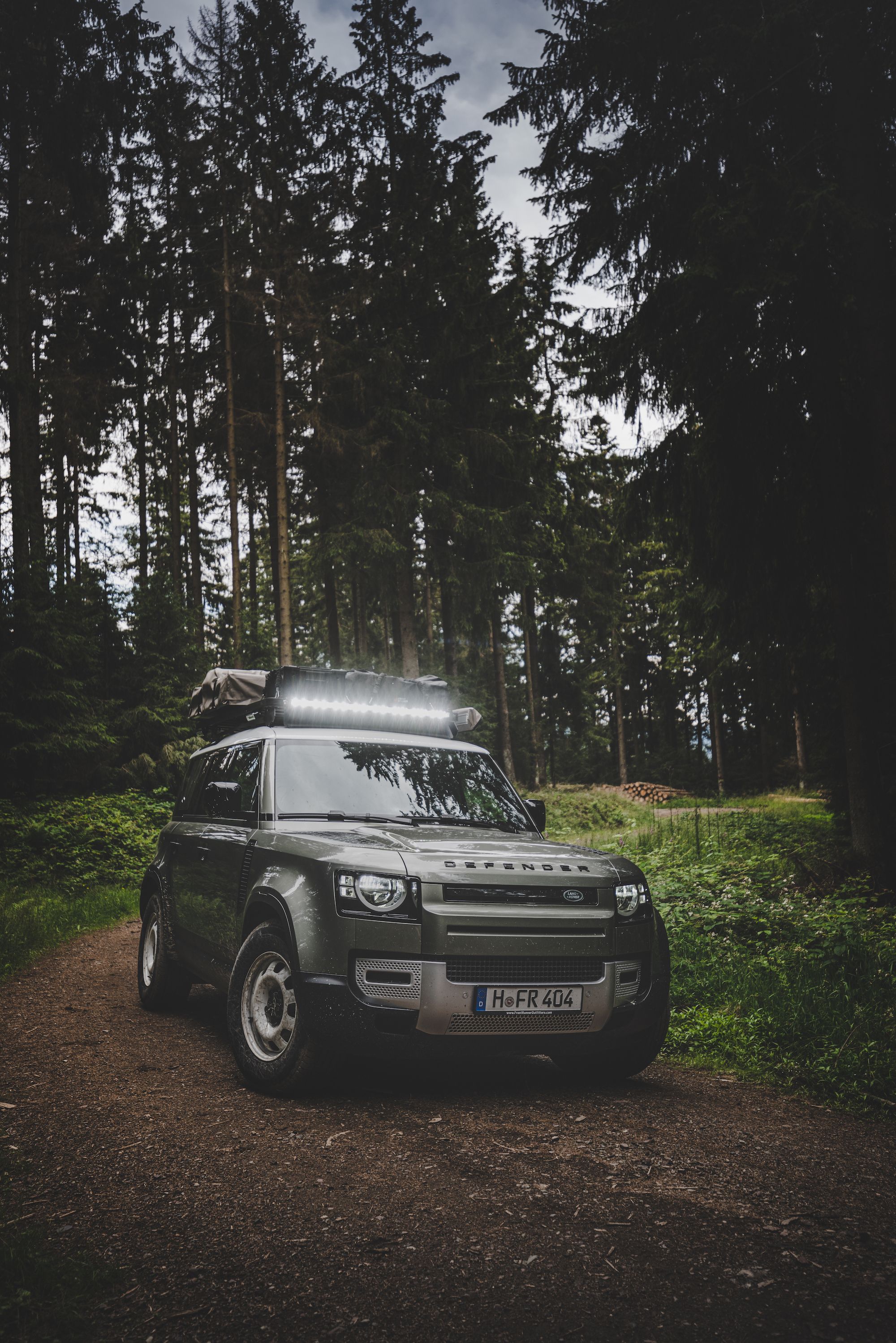 defender roof