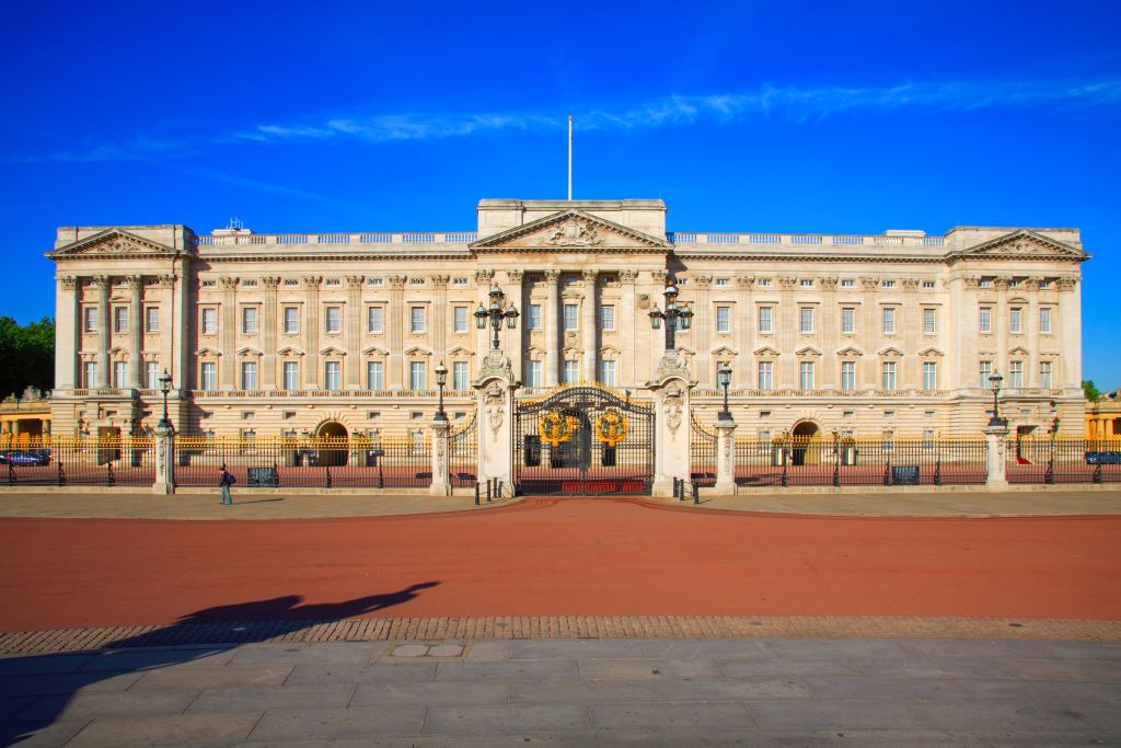 Michael Buckingham Instagram Royal Family Posts Video Of Buckingham Palace S Renovation On Instagram