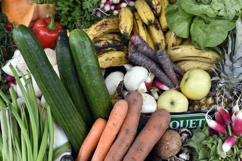 FRANCE-AGRICULTURE-RETAIL-CLIMATE-FOOD-WASTAGE