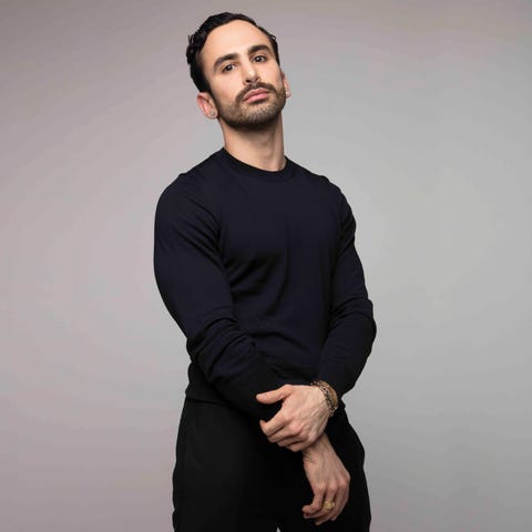Clothing, Facial hair, Neck, Sleeve, Shoulder, Standing, Beard, Arm, T-shirt, Outerwear, Clothing, Facial hair, Neck, Sleeve, Shoulder, Standing, Beard, Arm, T-shirt, Outerwear,