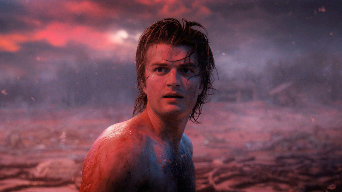 Why Steve Harrington Memes Are The Best From ‘Stranger Things 4’