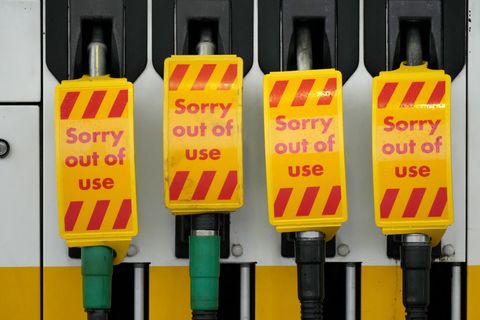 Le Gouvernement Envisage Des Mesures D’urgence Pour Stimuler Les Livraisons De Carburant