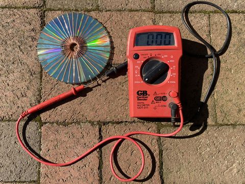 testing the functionality of a cd solar cell