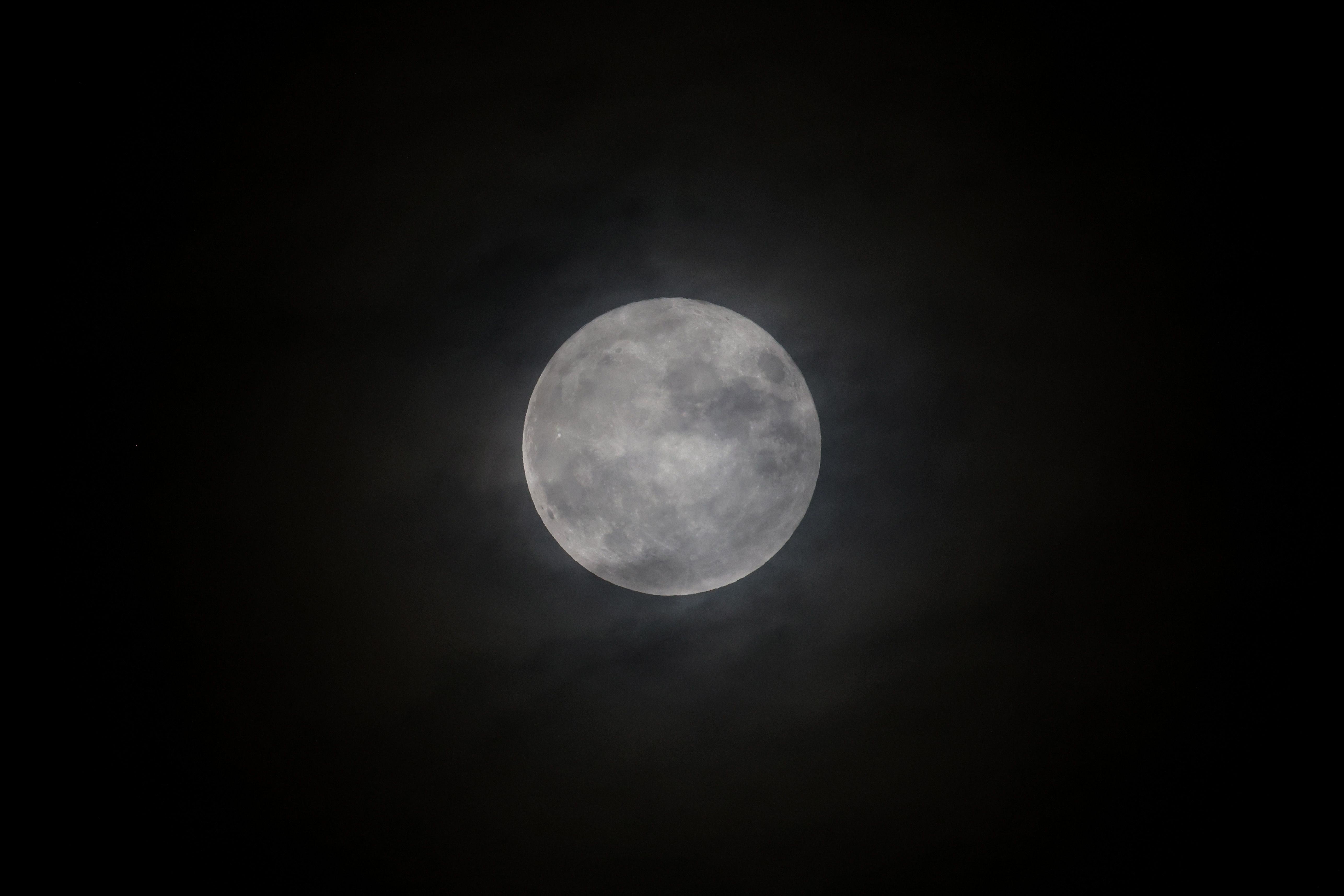 October Full Moon - The Hunter's Moon 2021 Where And When To See