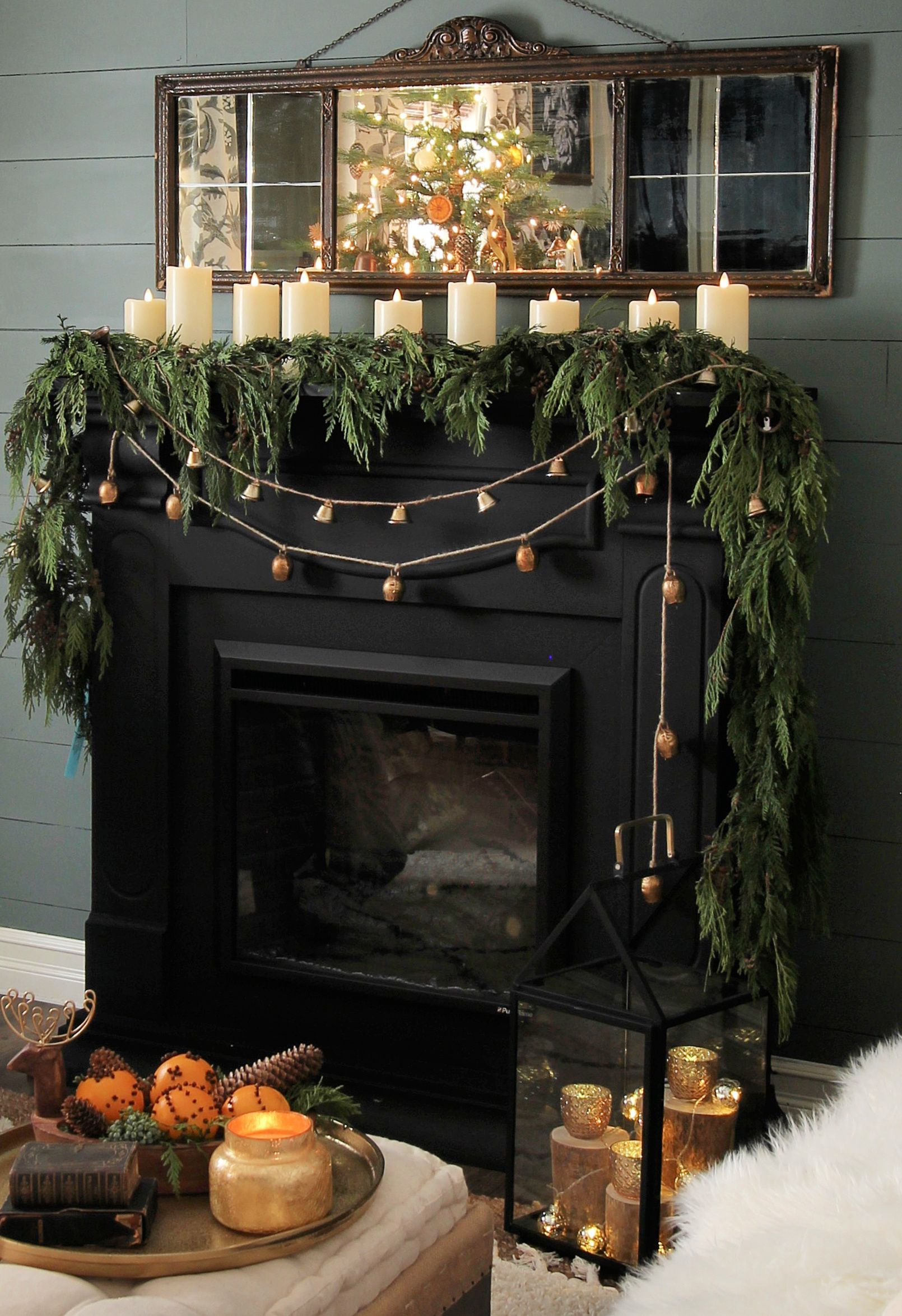 ruler Generally speaking variable 27 Christmas Mantel Decor Ideas | Christmas Fireplace Decor