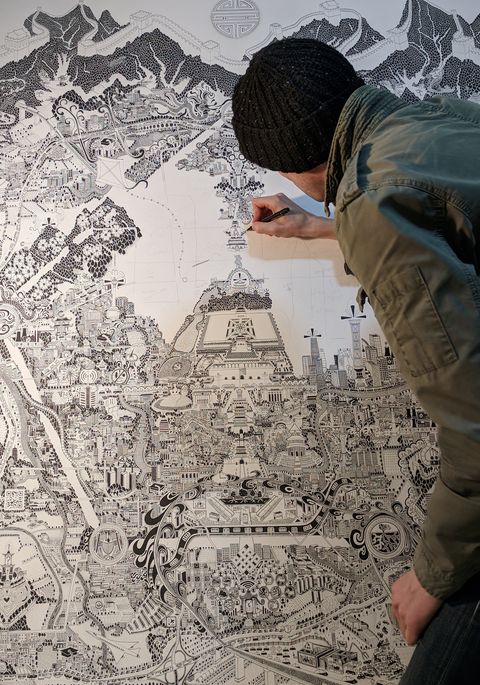 Gareth Fuller disegna la mappa di Pechino