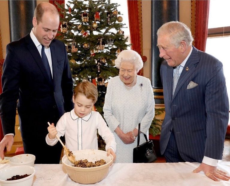 Prince George, William and Queen Elizabeth Christmas Pudding Pics