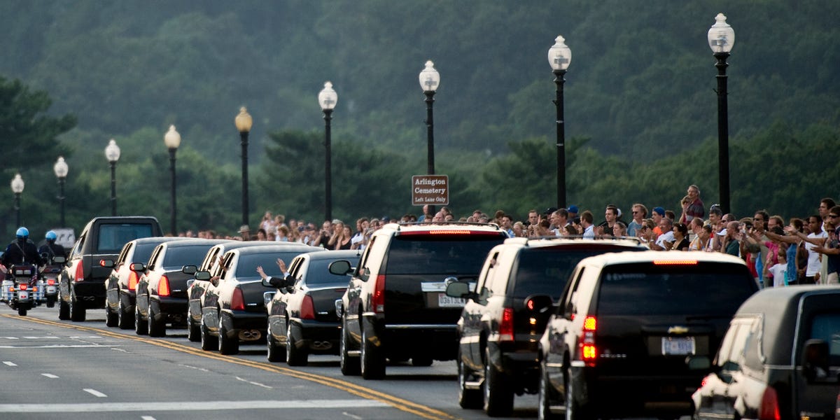 Funeral Procession Funeral Procession Etiquette And Laws