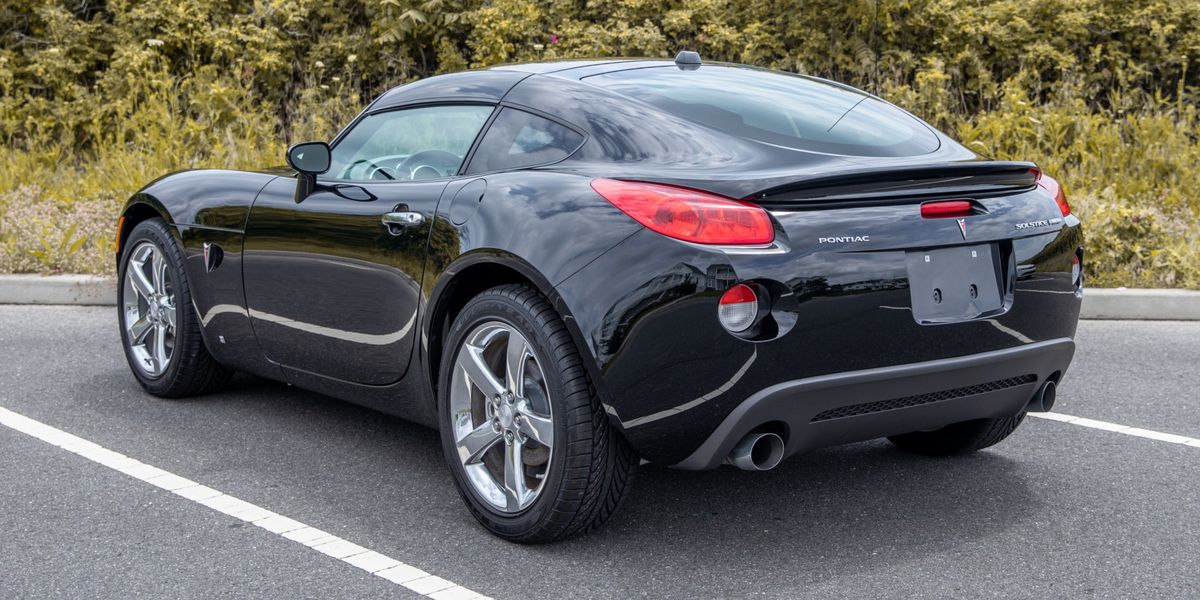 Relive The Last Days of Pontiac With This 34-Mile Solstice GXP