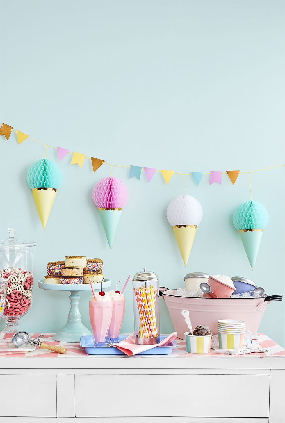 cute baby girl themes