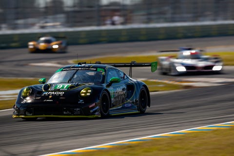 91 kellymoss with riley, porsche 911 gt3 r 992, gtd alan metni, kay van berlo, jaxon evans, julien andlauer