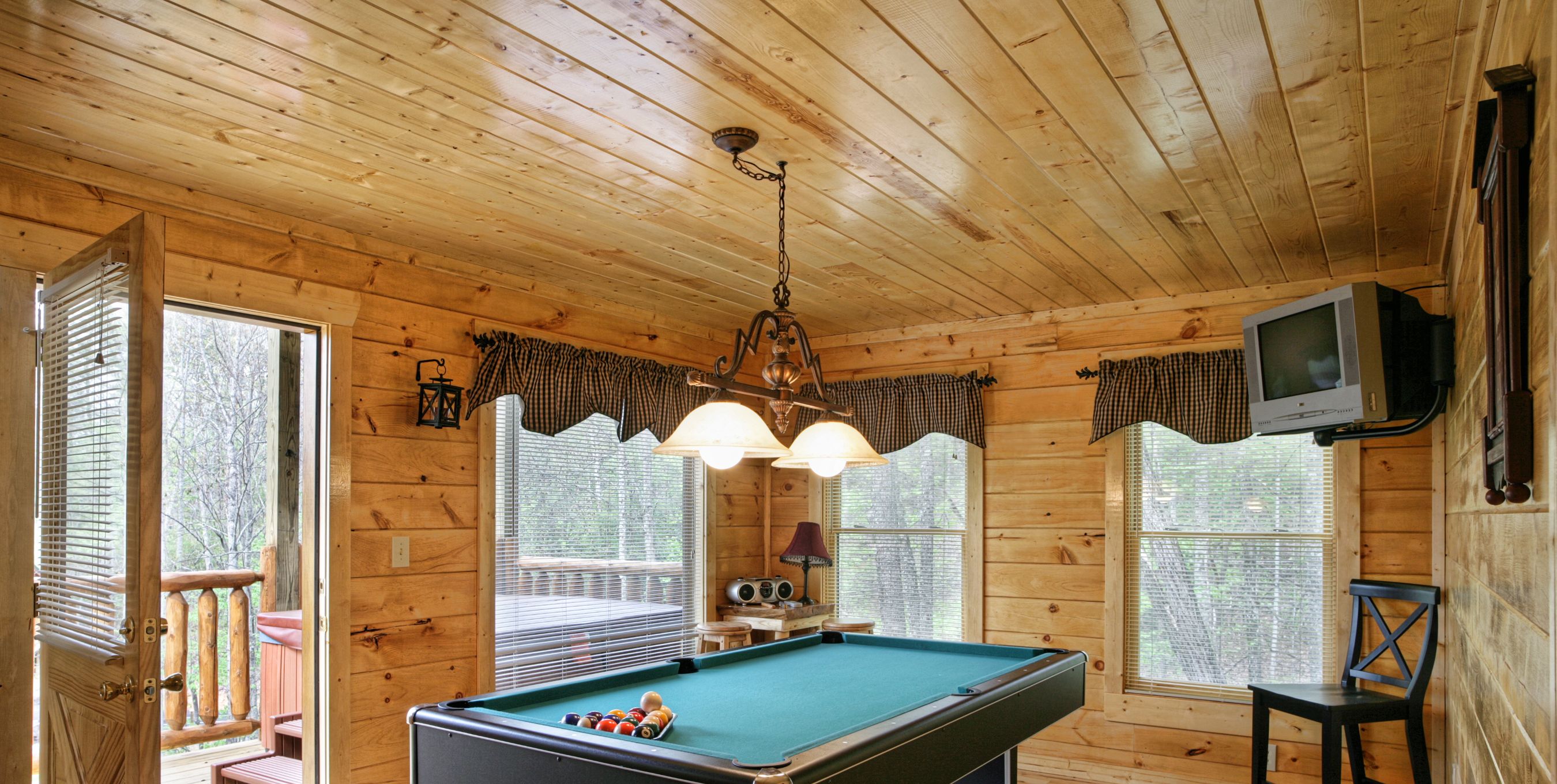 19 Game Room Ideas That’ll Happily Make You a Homebody