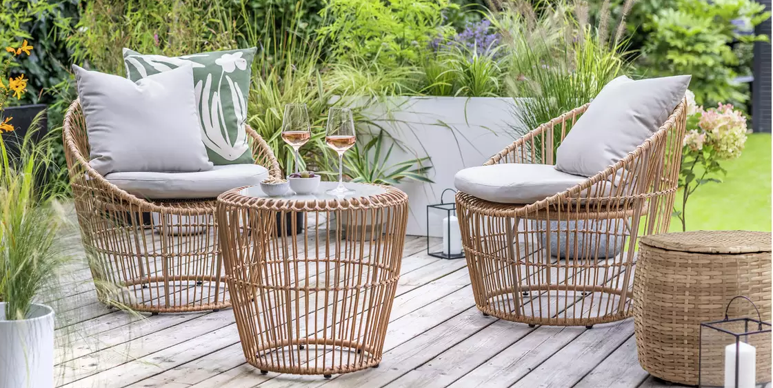 17 garden bistro sets for enjoying sunny weekends outdoors