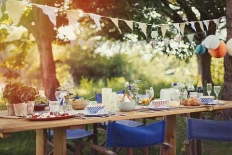 How To Decorate For A Summer Garden Party According To An Expert