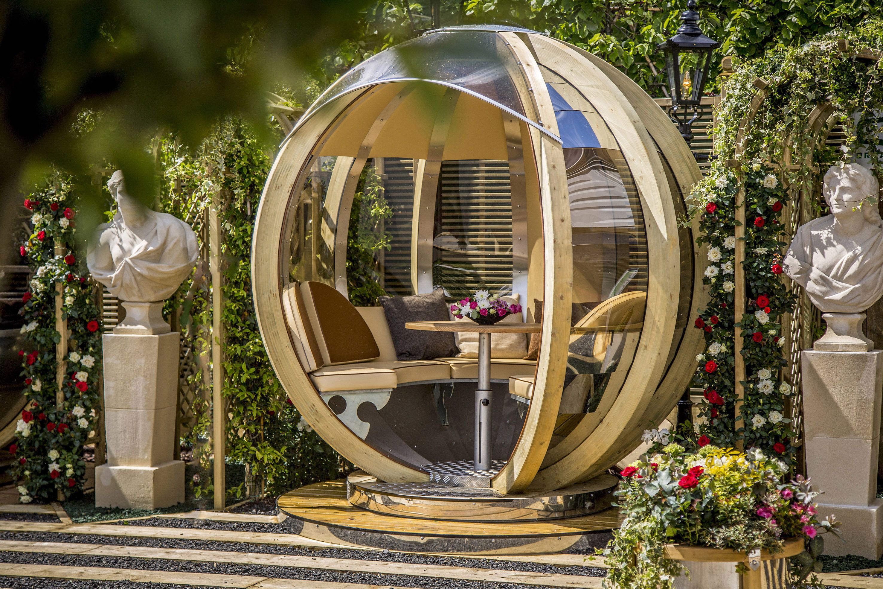 garden seat pod