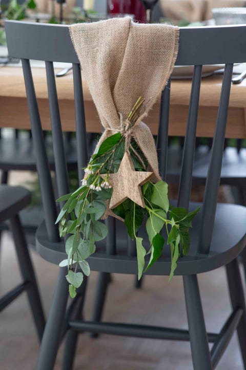 garden trading – christmas chair decoration