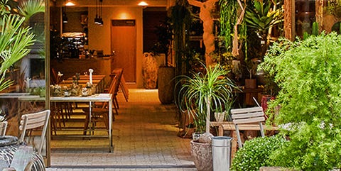 酪農農家 ビストロ スブリデオ レストラーレ Rakunounouka Bistro Subrideo Restaurare 酪農農家 ビストロ スブリデオ レストラーレ Rakunounouka Bistro Subrideo Restaurare