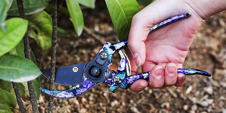 flora guard best gardening gifts supplies 2018