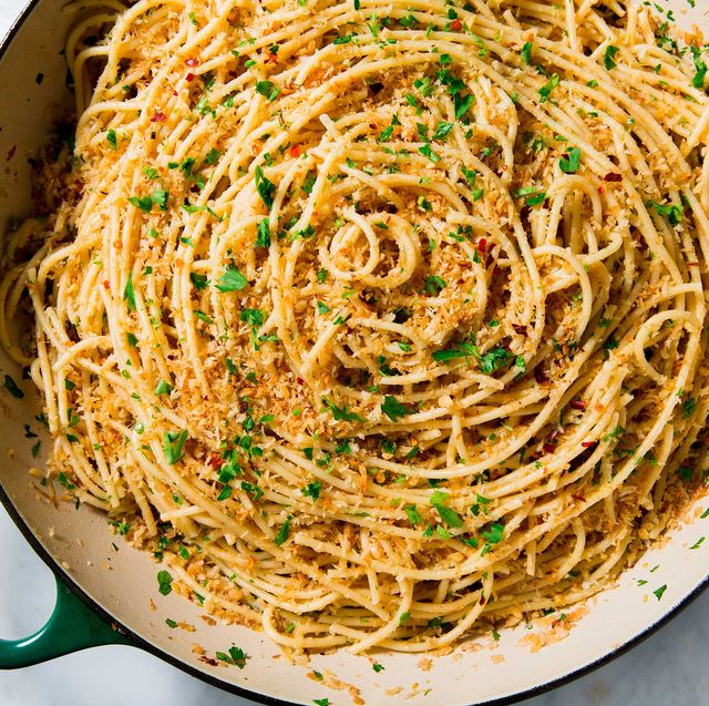 Dish, Food, Cuisine, Bucatini, Noodle, Spaghetti, Spaghetti aglio e olio, Al dente, Capellini, Ingredient, 