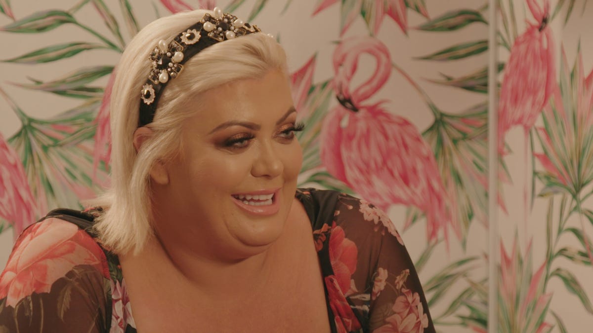 The Only Way Is Essex Gemma Collins Returns To Give Chloe A Psychic Reading 2260