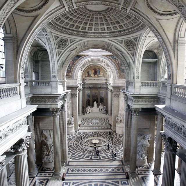 the pantheon in paris