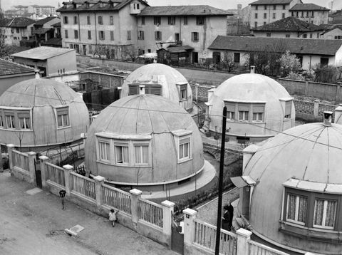 Mario Cavalle's Igloo Homes