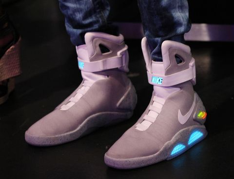 Las de 'Regreso al futuro' a la venta (para - Las zapatillas de 'Regreso futuro' cuestan 50.000 euros