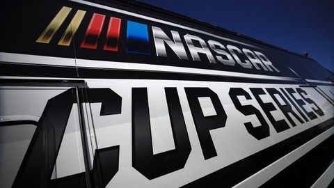 nascar cup series fanshield 500   practice