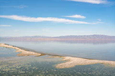 salton sea exteriors and landmarks 2020