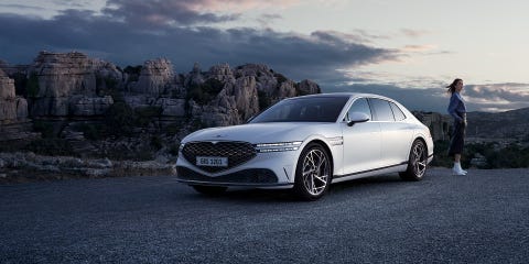 2023 genesis g90