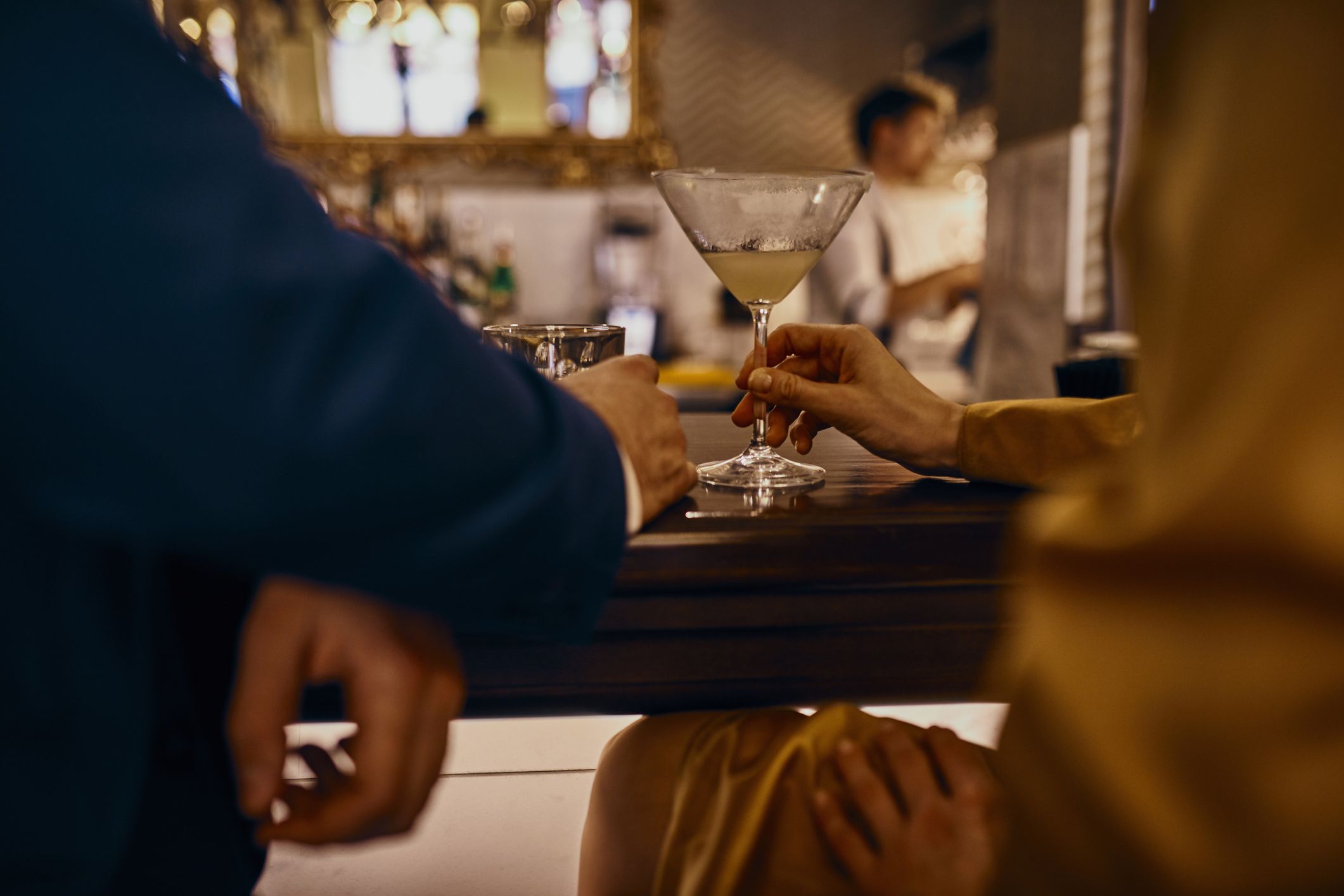 Wanneer u een alcoholische datingHoe te om een online daterend agentschap te beginnen