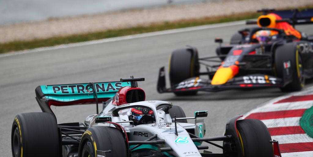 Russell riporta la Mercedes in testa con problemi per Alonso