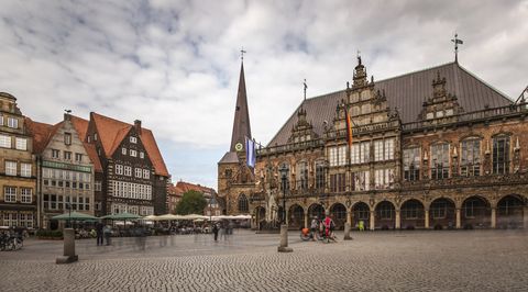 germany, bremen, view of town hall at market square