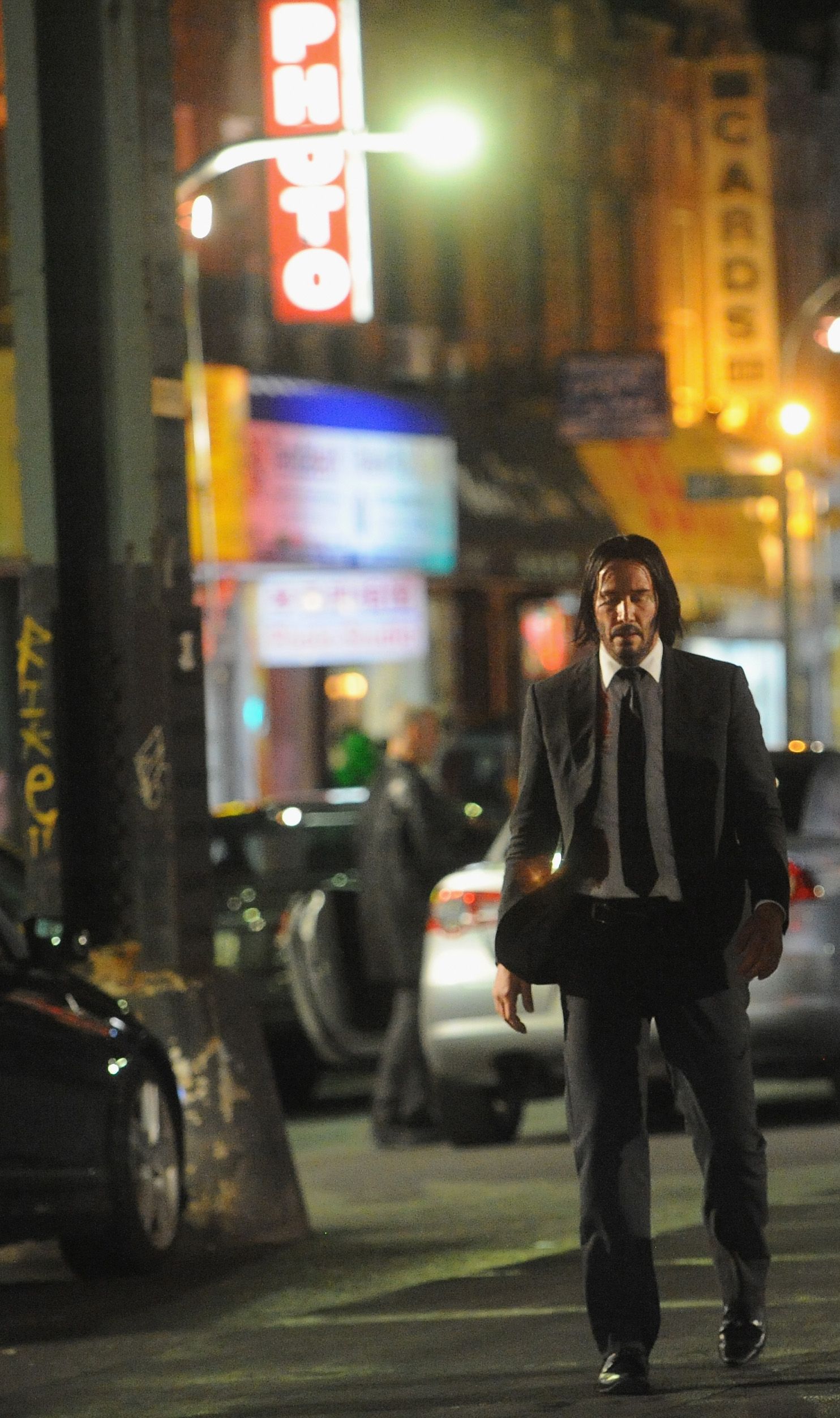 john wick white suit