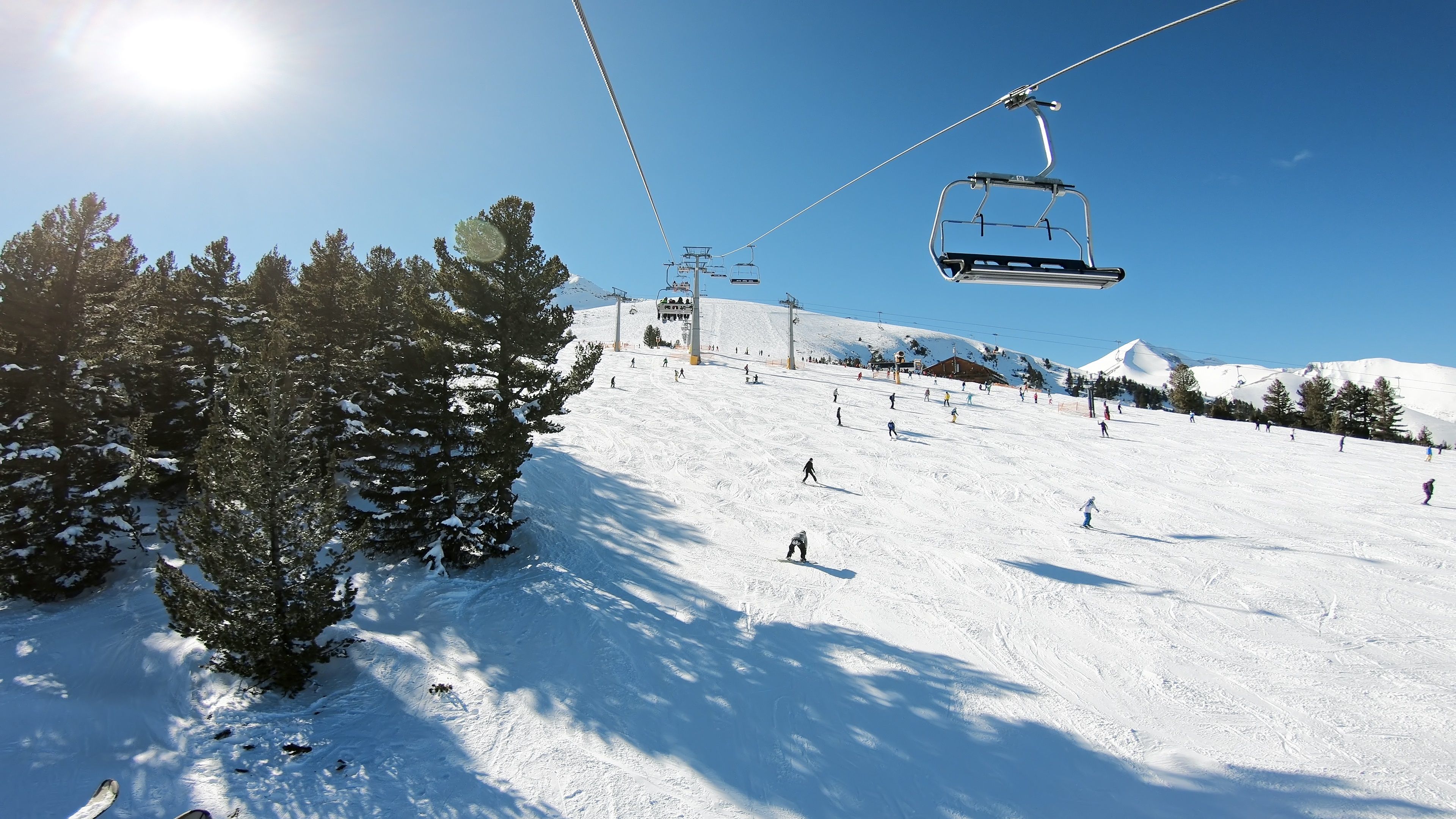 Ecco il posto più economico (ma bellissimo) per sciare quest'inverno